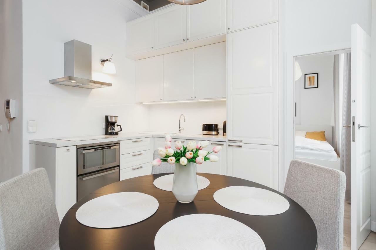 Arianska By Renters Prestige Apartment *