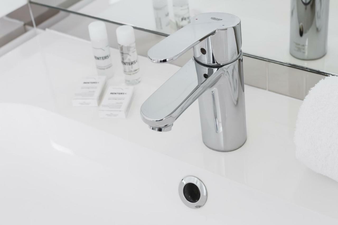 Arianska By Renters Prestige Apartment Krakau